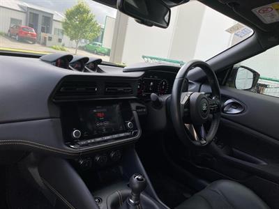 2023 Nissan Z - Thumbnail