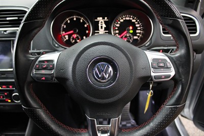 2009 Volkswagen GOLF - Thumbnail