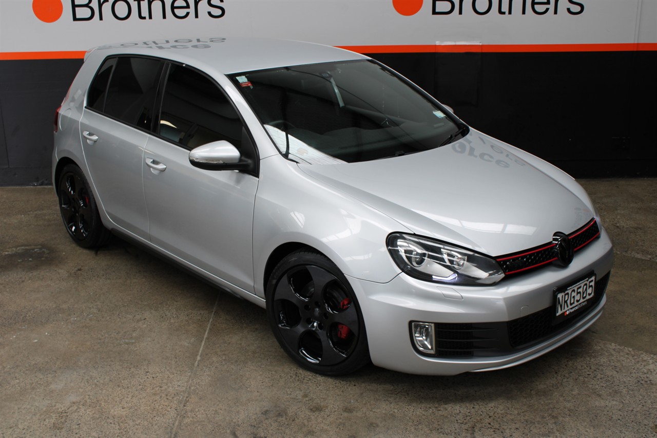 2009 Volkswagen GOLF