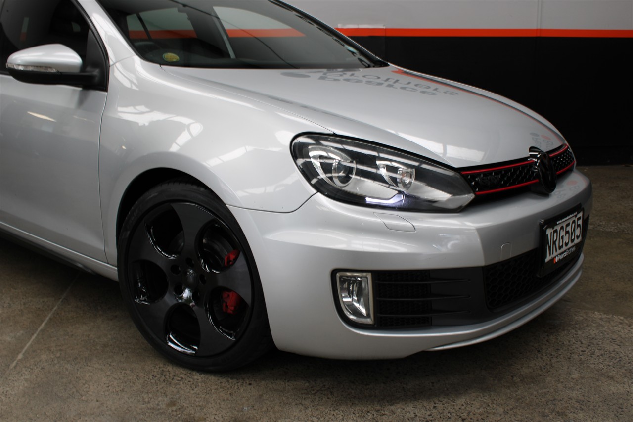 2009 Volkswagen GOLF
