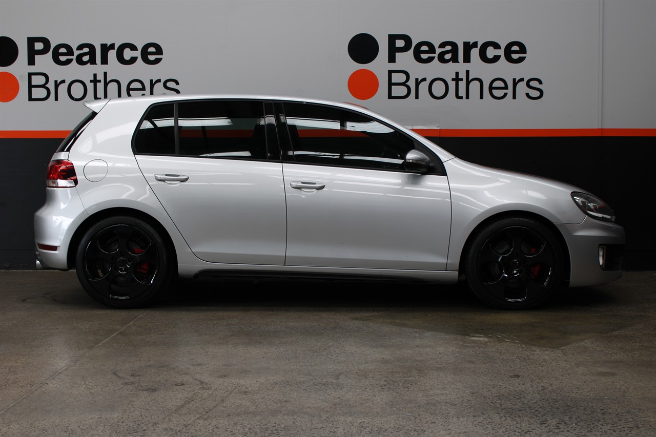 2009 Volkswagen GOLF