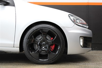 2009 Volkswagen GOLF - Thumbnail