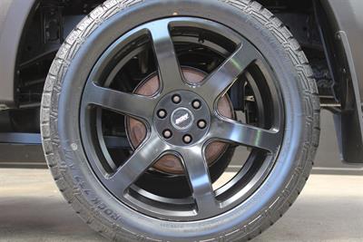 2017 Nissan Navara - Thumbnail