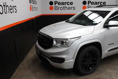 2020 Holden Acadia - Thumbnail