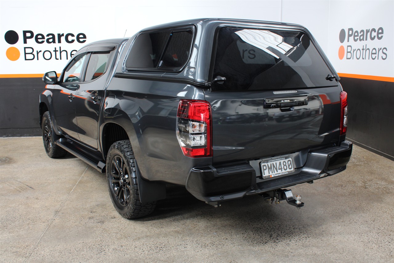 2022 Mitsubishi Triton