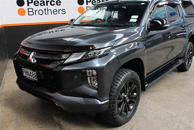 2022 Mitsubishi Triton - Thumbnail