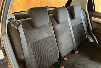 2010 Suzuki Swift - Thumbnail