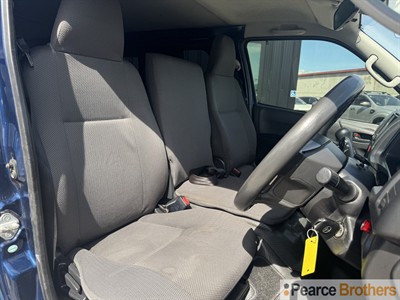 2018 Toyota Hiace - Thumbnail
