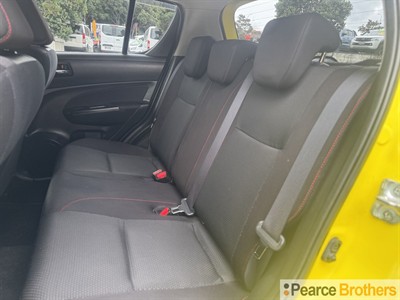 2012 Suzuki Swift - Thumbnail