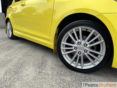 2012 Suzuki Swift - Thumbnail