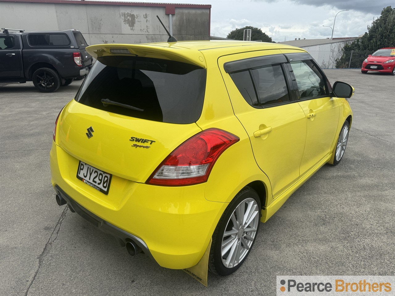 2012 Suzuki Swift