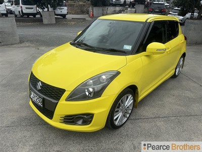 2012 Suzuki Swift - Thumbnail