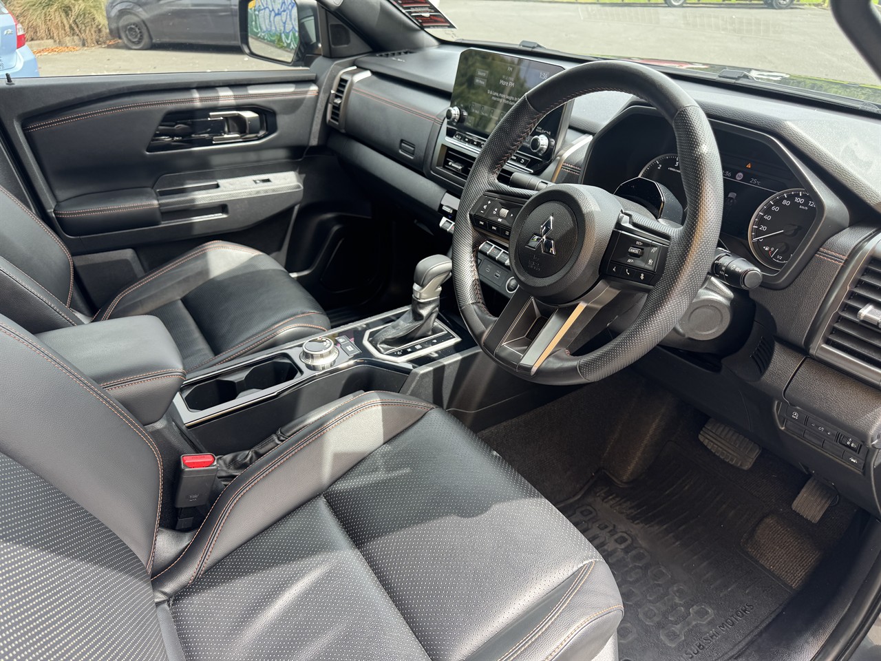 2025 Mitsubishi Triton