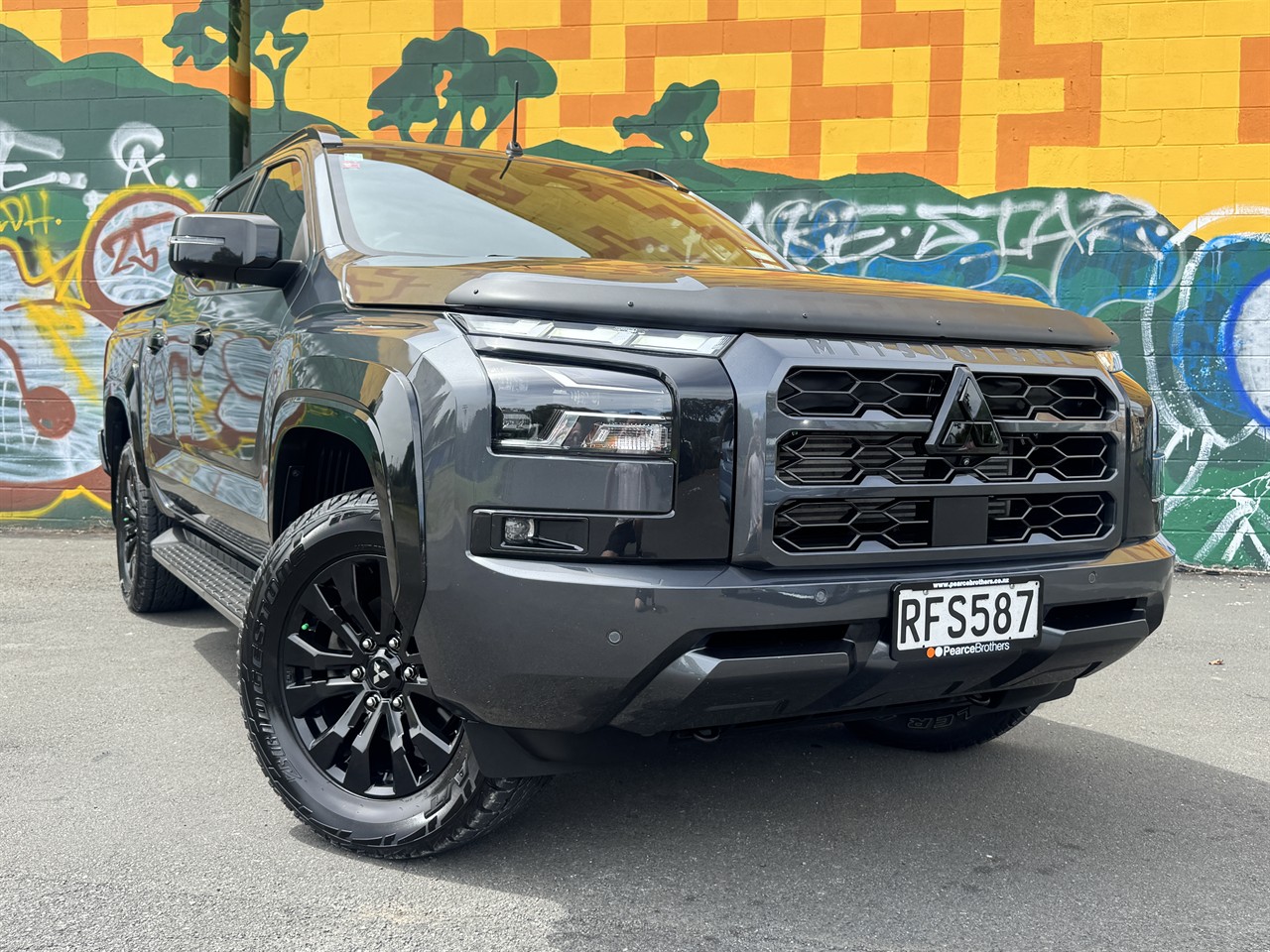 2025 Mitsubishi Triton