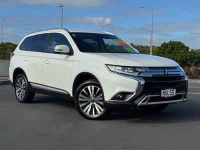 2021 Mitsubishi Outlander - Image Coming Soon