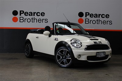 2009 Mini COOPER - Thumbnail