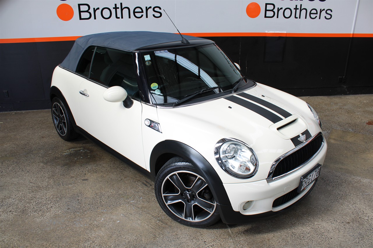 2009 Mini COOPER