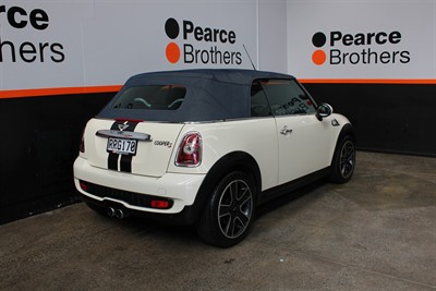 2009 Mini COOPER - Thumbnail