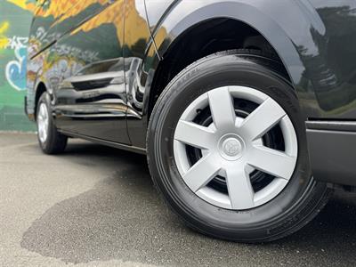 2019 Toyota Hiace - Thumbnail