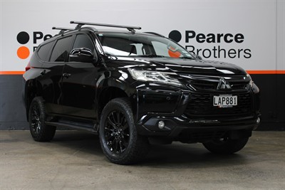 2017 Mitsubishi Pajero Sport