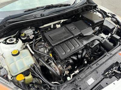 2011 Mazda Axela - Thumbnail