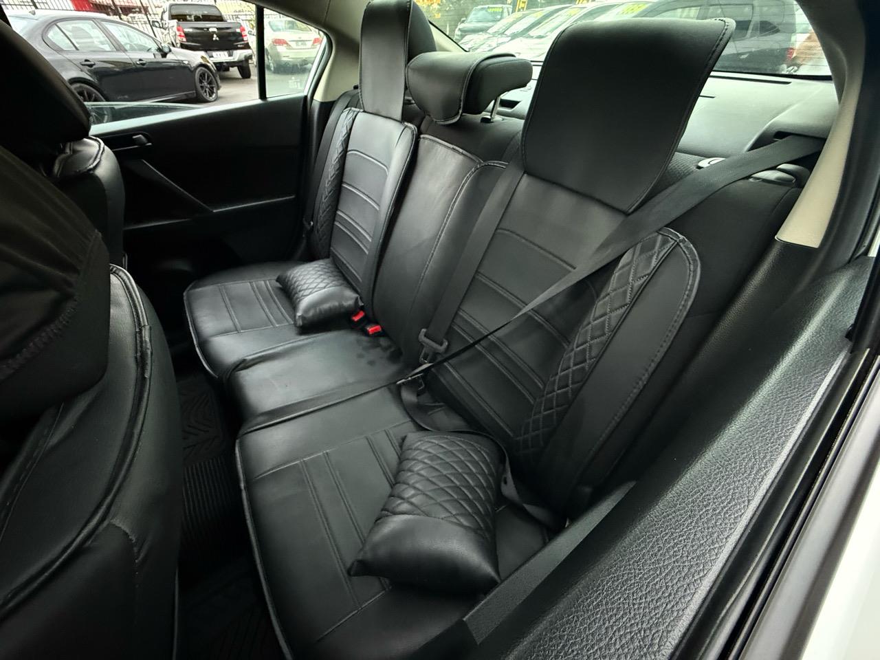 2011 Mazda Axela