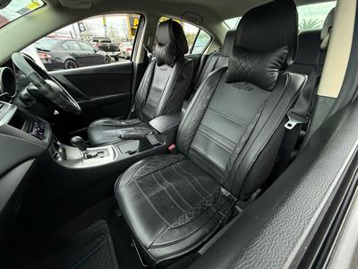 2011 Mazda Axela - Thumbnail