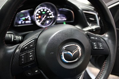 2013 Mazda Axela - Thumbnail