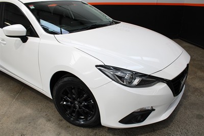 2013 Mazda Axela - Thumbnail