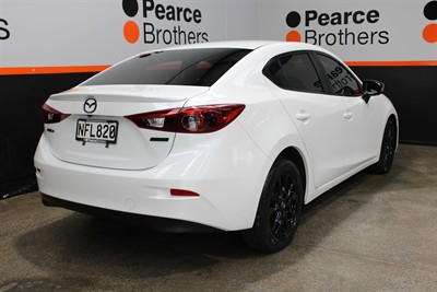2013 Mazda Axela - Thumbnail