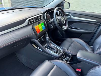 2021 MG ZS - Thumbnail