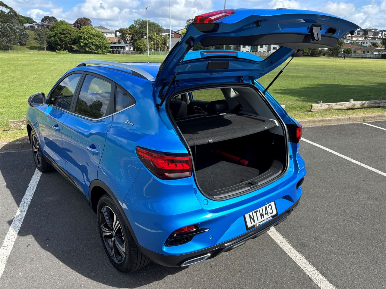 2021 MG ZS