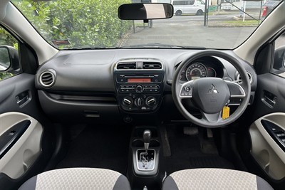 2017 Mitsubishi MIRAGE - Thumbnail