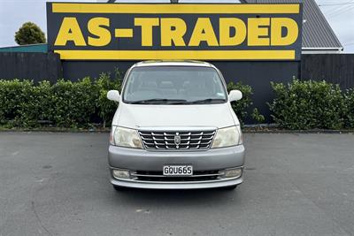 2002 Toyota Hiace - Thumbnail