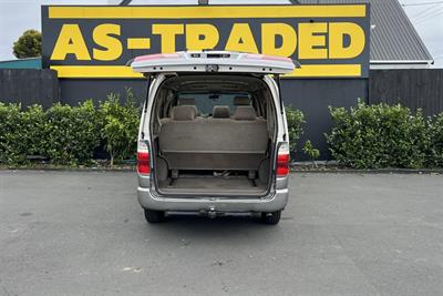 2002 Toyota Hiace - Thumbnail