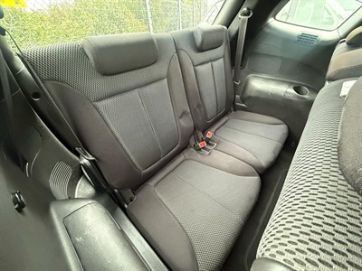 2011 Hyundai Santa Fe - Thumbnail