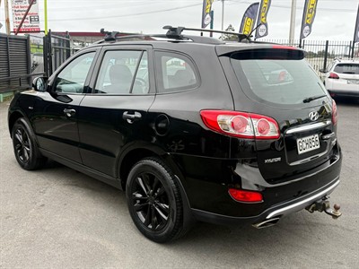 2011 Hyundai Santa Fe - Thumbnail