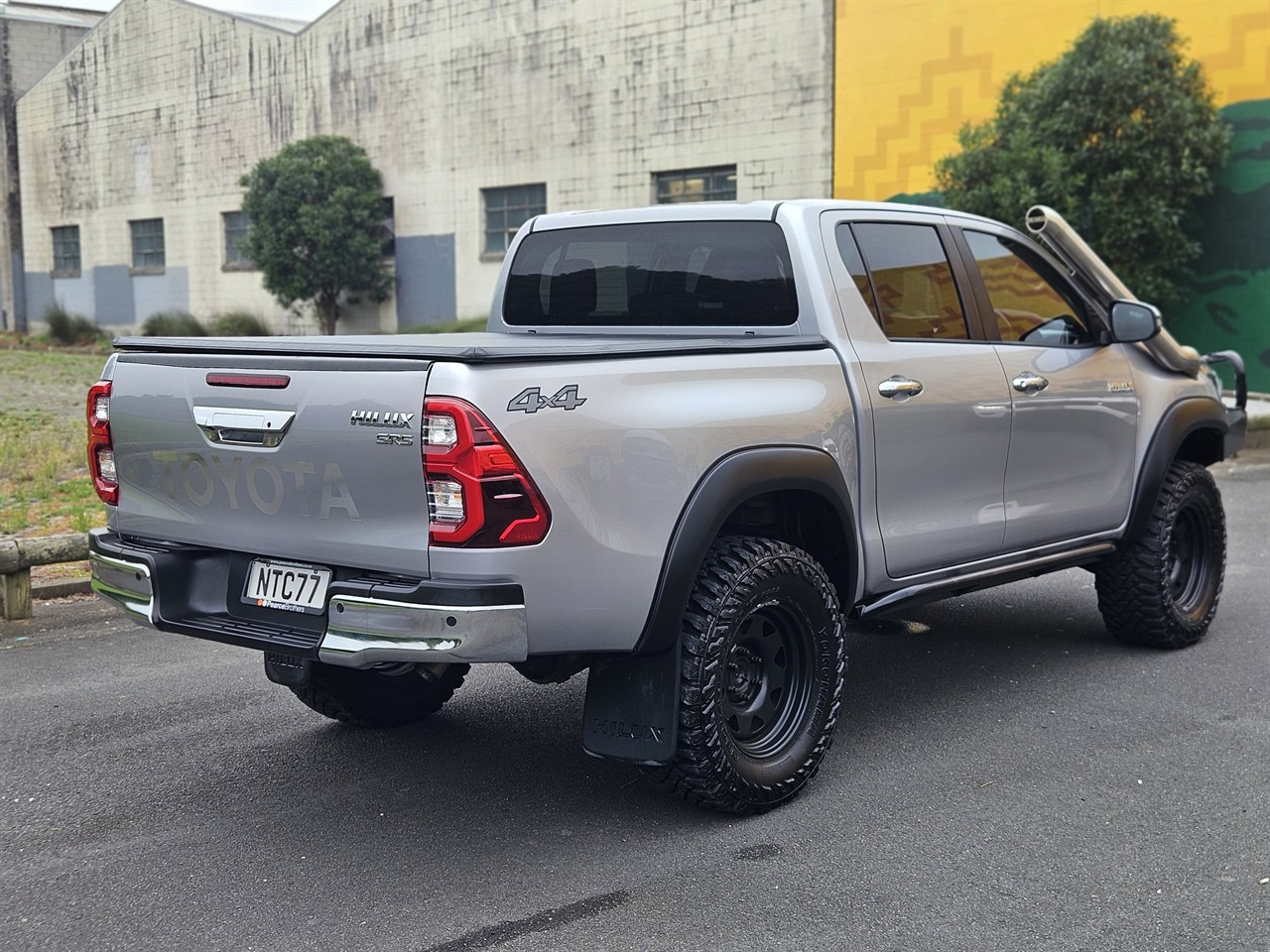 2021 Toyota Hilux