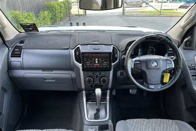 2016 Holden Colorado - Thumbnail