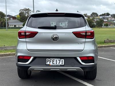 2022 MG ZS - Thumbnail