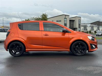 2015 Holden Barina - Thumbnail