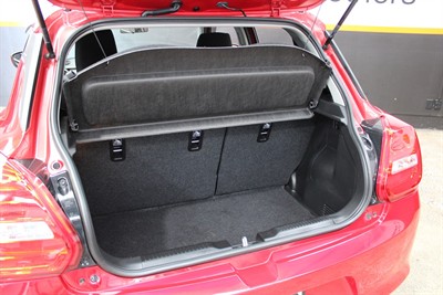 2019 Suzuki Swift - Thumbnail