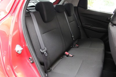 2019 Suzuki Swift - Thumbnail