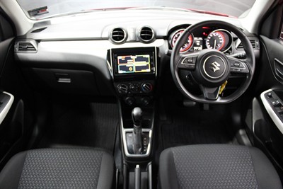 2019 Suzuki Swift - Thumbnail