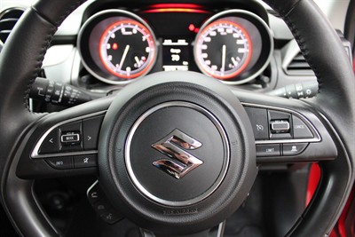 2019 Suzuki Swift - Thumbnail