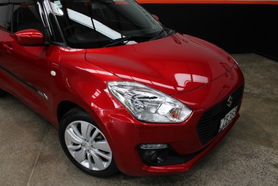 2019 Suzuki Swift - Thumbnail