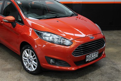 2014 Ford Fiesta - Thumbnail