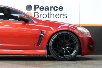 2017 Holden Commodore - Thumbnail