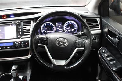 2017 Toyota HIGHLANDER - Thumbnail