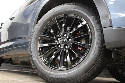 2017 Toyota HIGHLANDER - Thumbnail